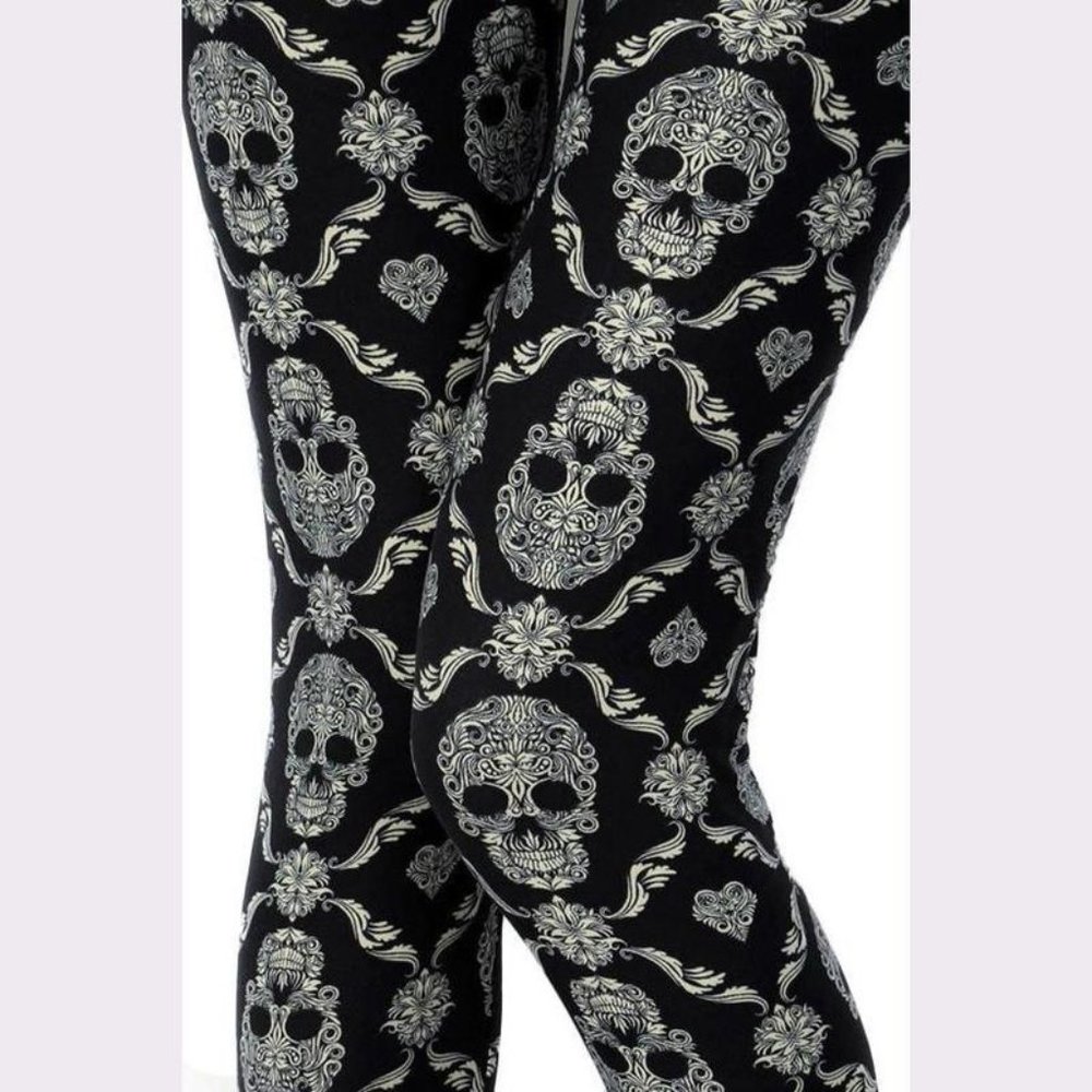 Damask Skull Leggings - NWT - Multiple Sizes Avail